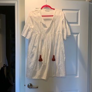 Ivory short sleeve dress from Zara size Small